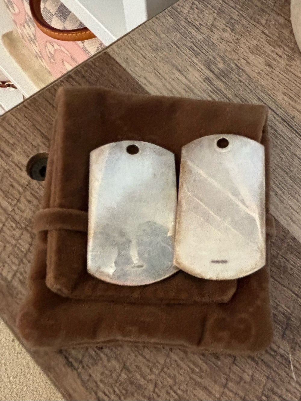 Vintage authentic Gucci Velvet Pouch with Dog Tags - - Picture 2 of 5